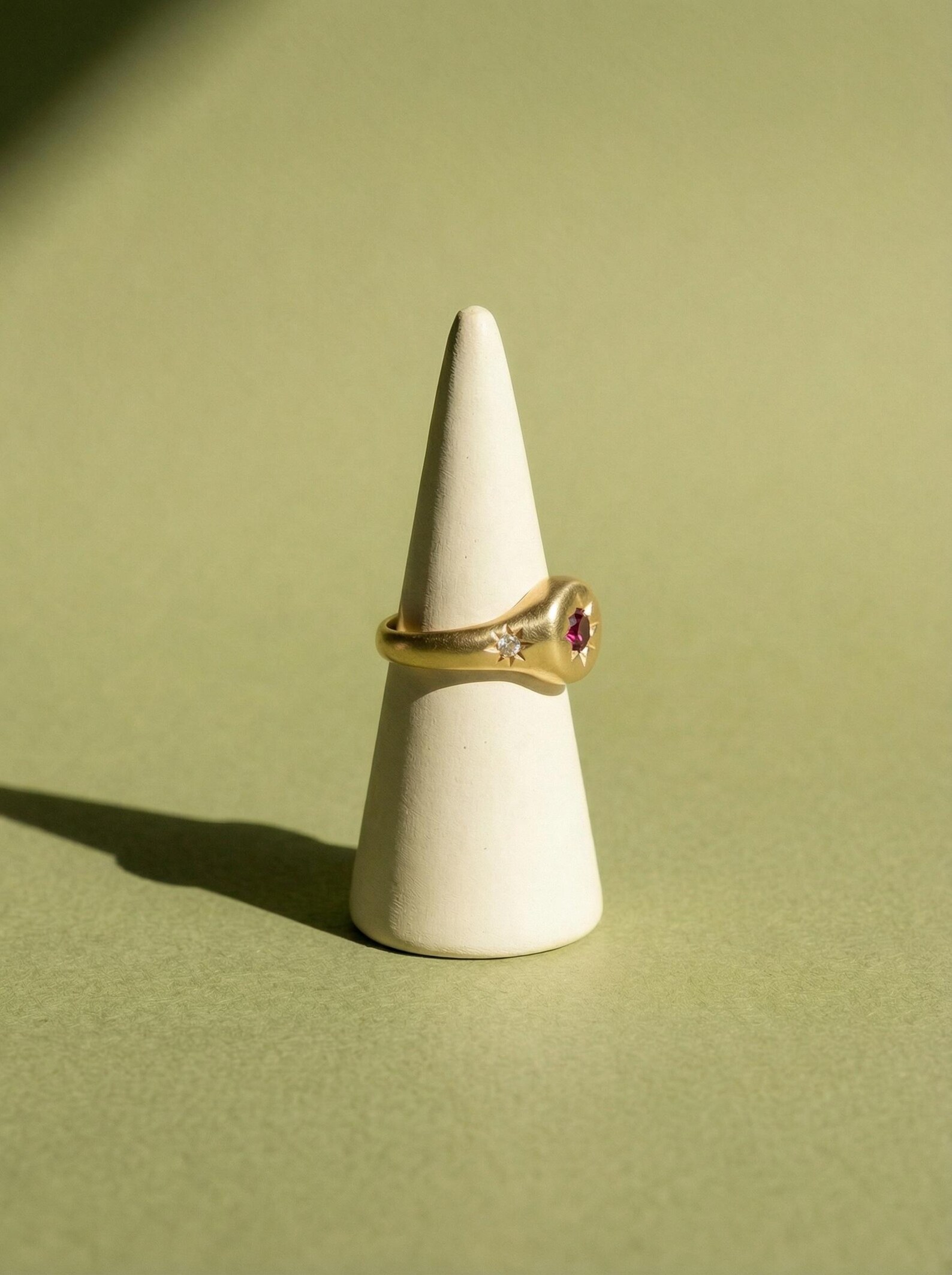 Aura Ring